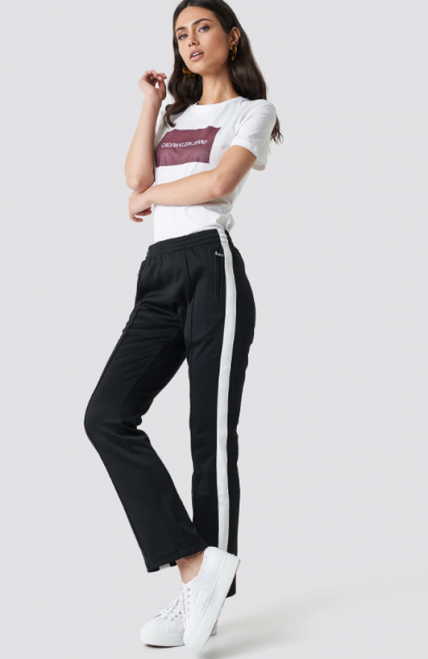 Celana Track Pants dengan Stripe Samping